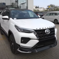 Toyota Fortuner white